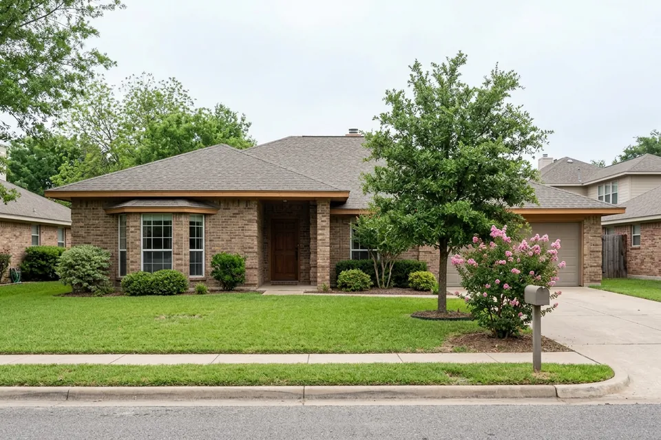 Illustration of a 1980s brown brick ranch house with a bay window